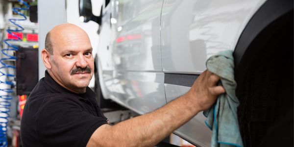 Karosseriearbeiten im autowerk Düsseldorf